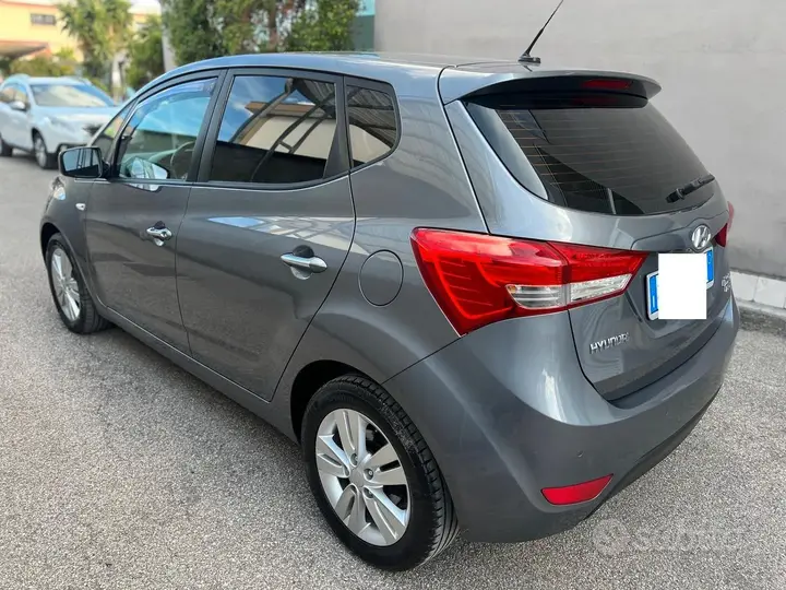 Hyundai Ix20 2015 photo 5