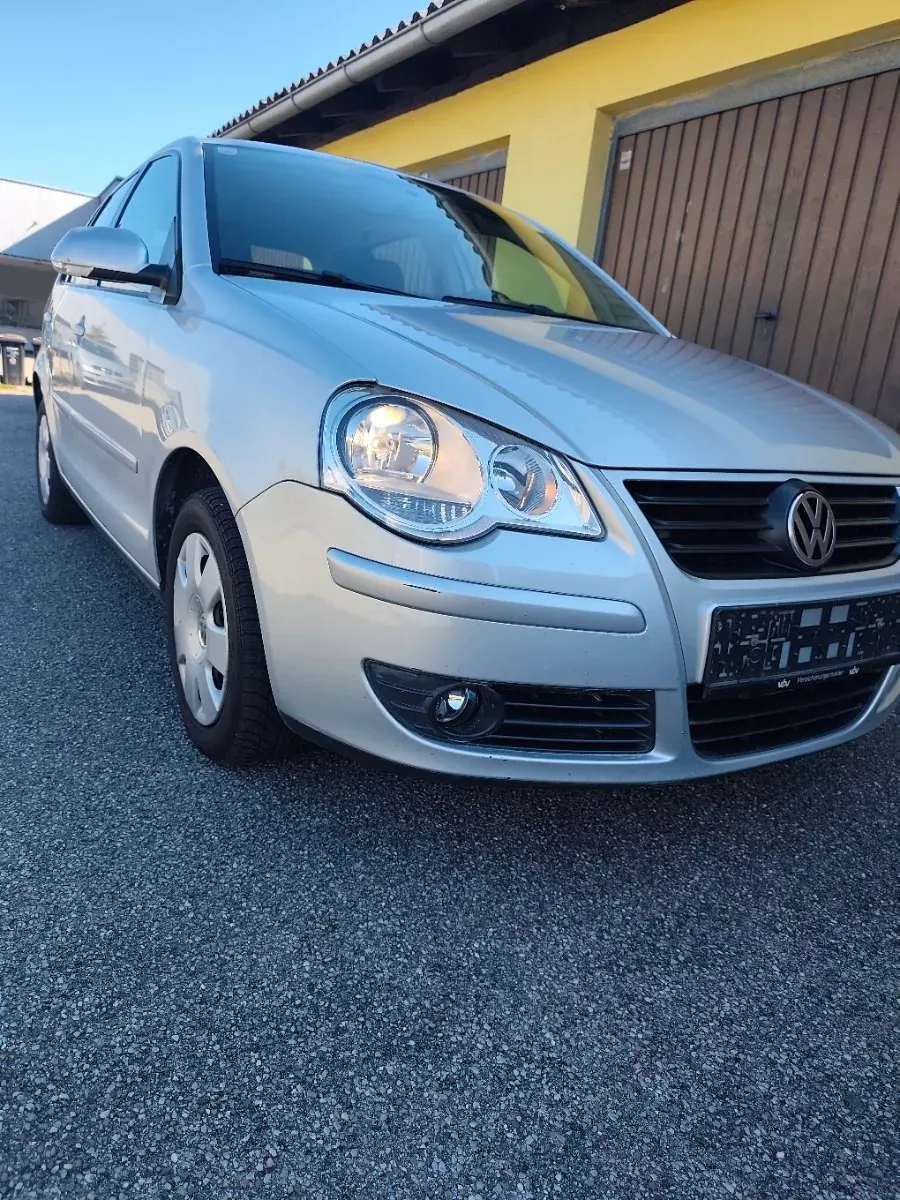 Volkswagen Polo 2007 photo 2