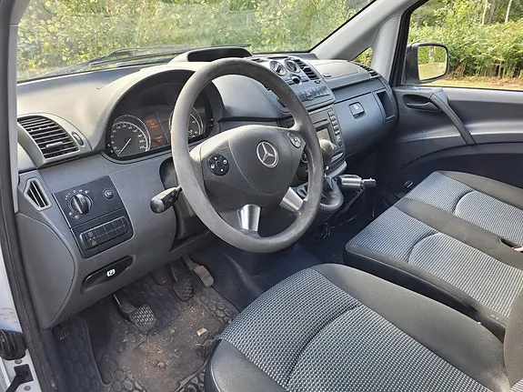 Mercedes-Benz Vito 116 2011 photo 3
