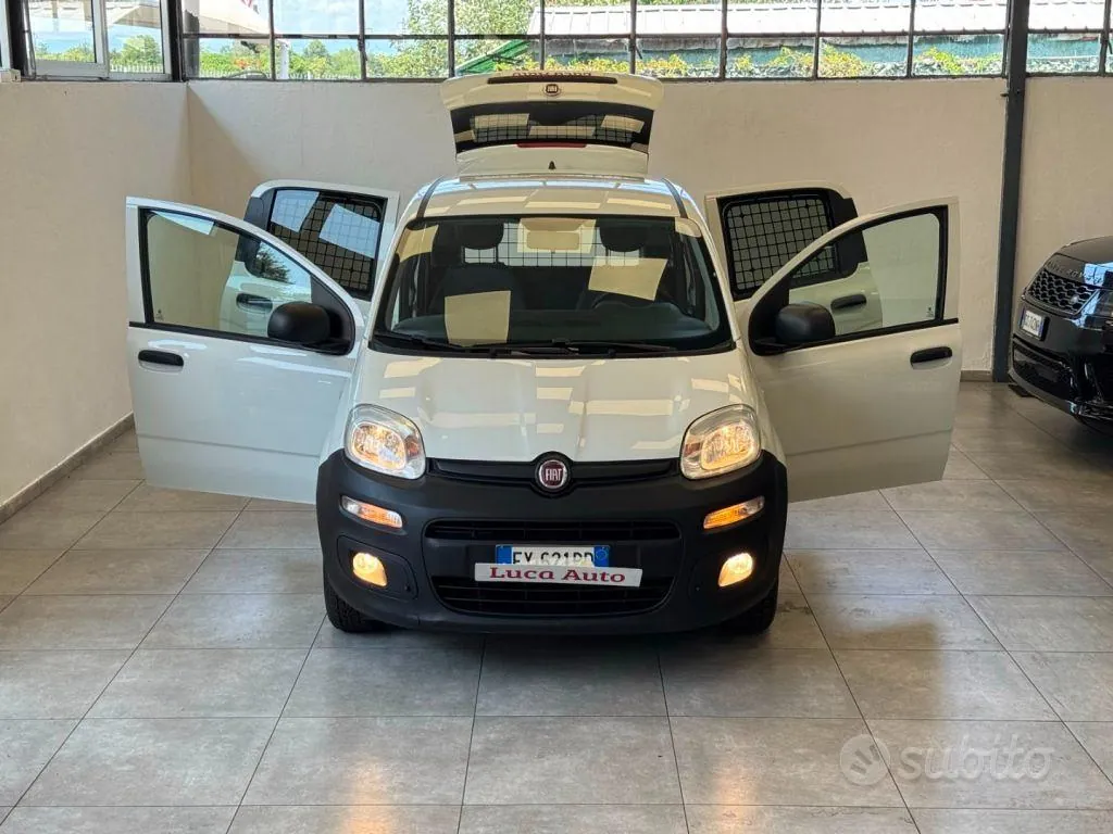 Fiat Panda 2019 photo 2
