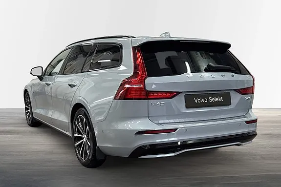 Volvo V60 2025 photo 2