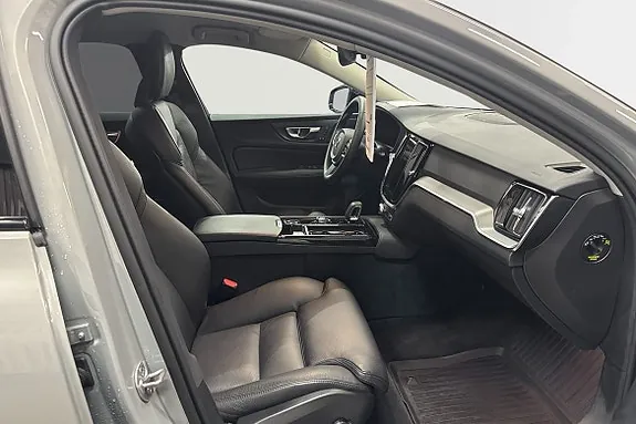 Volvo V60 2025 photo 5