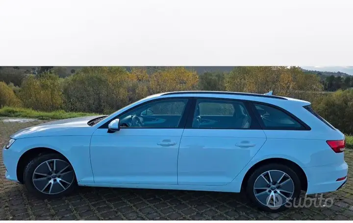 Audi A4 Avant 2019 photo 2
