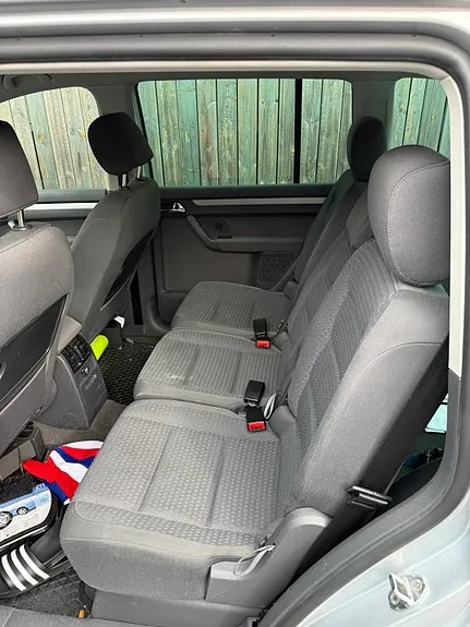 Volkswagen Touran 2004 photo 3