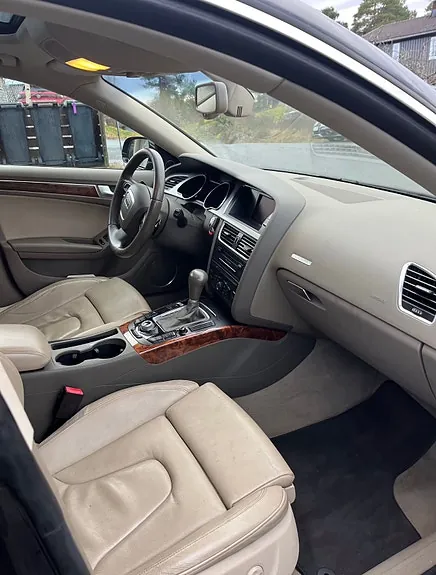 Audi A5 2011 photo 4