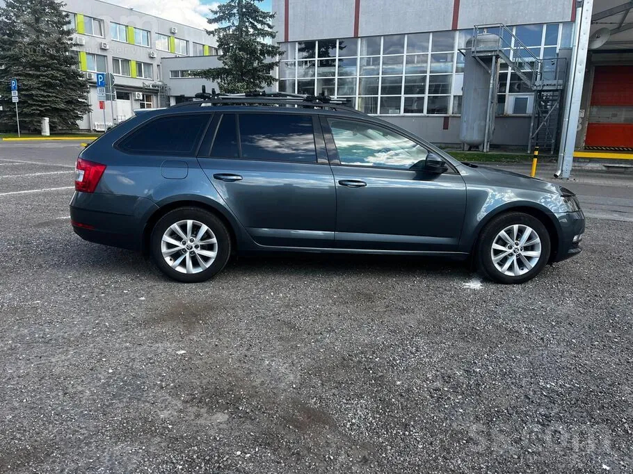 Skoda Octavia 2017 photo 2
