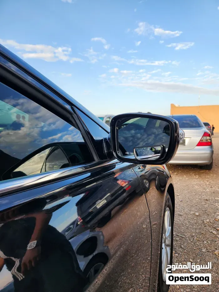 Hyundai Sonata 2011 photo 2