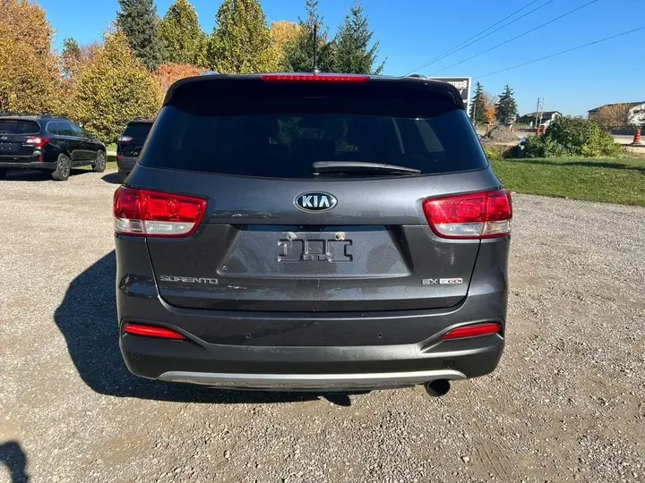 Kia Sorento 2016 photo 4