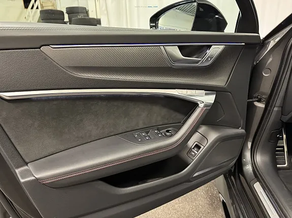 Audi Rs6 2023 photo 5