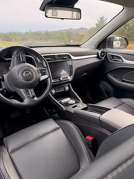 MG Zs Ev 2020 photo 3