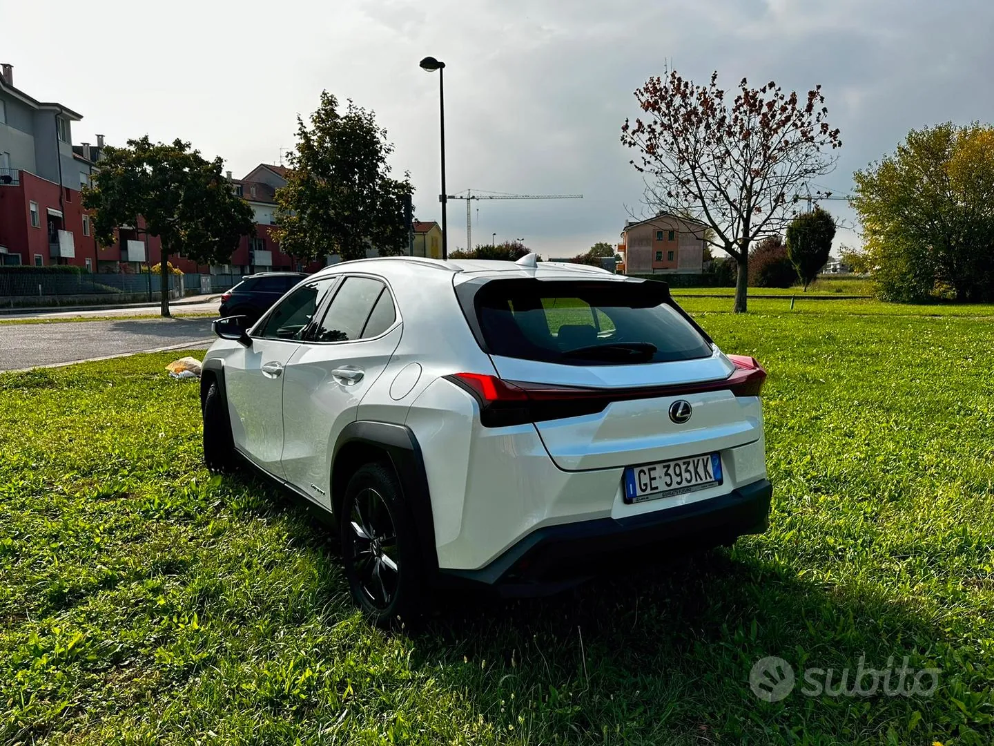 Lexus Ux 2021 photo 4