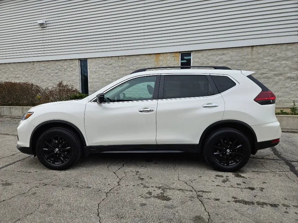 Nissan Rogue 2018 photo 2