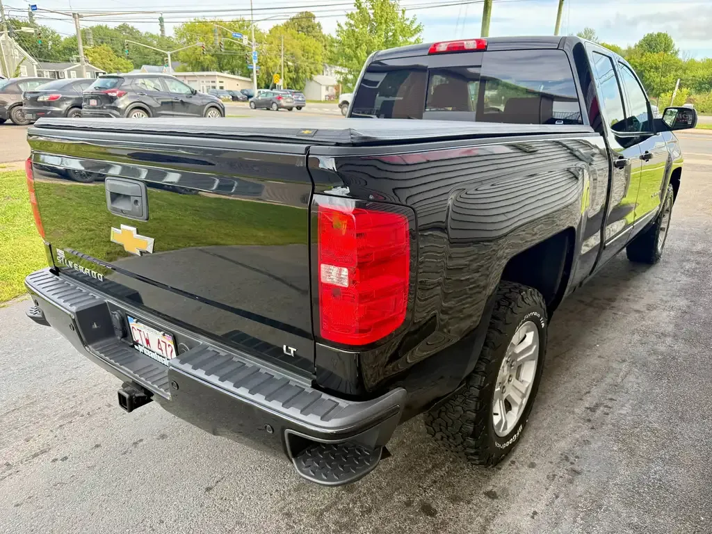 Chevrolet Silverado 1500 2017 photo 2