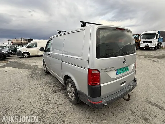 Volkswagen Transporter 2015 photo 3