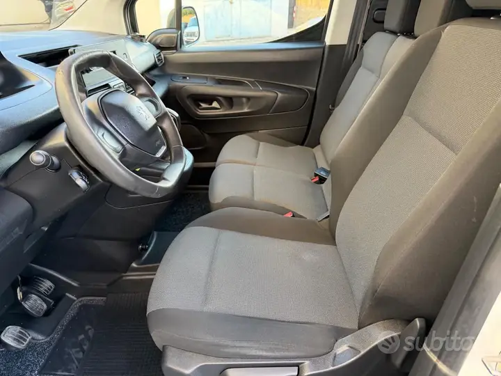 Peugeot Partner 3 Posti 2021 photo 5