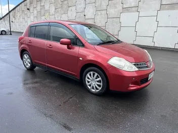 Nissan Tiida 2008 photo 2