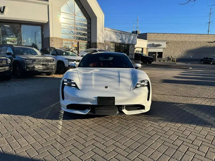 Porsche Taycan 2020 photo 2