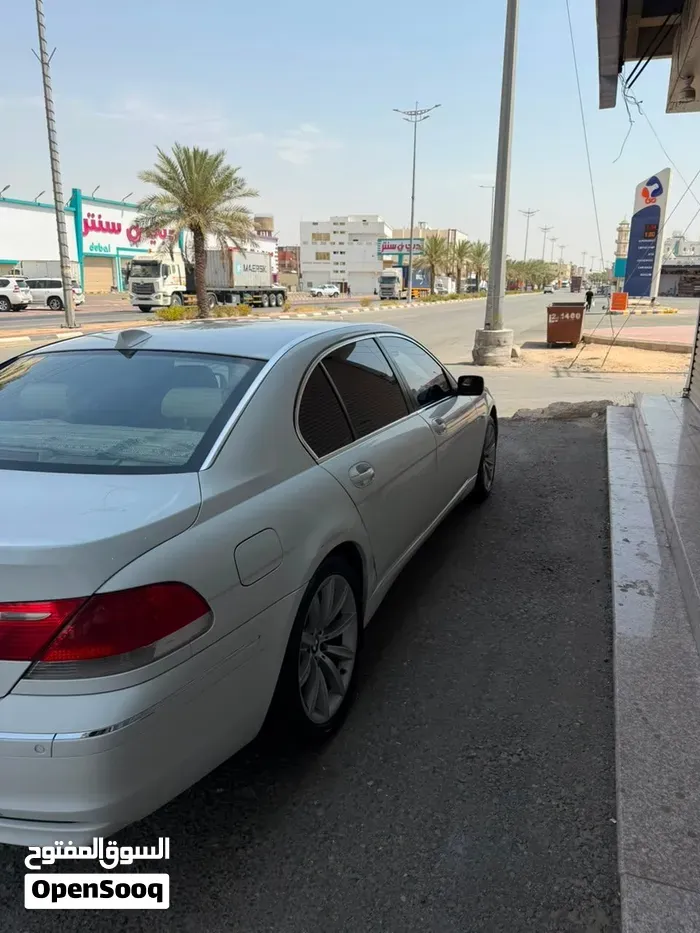 BMW 7 Series 2008 photo 3