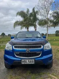 Holden Colorado 2013 photo 3