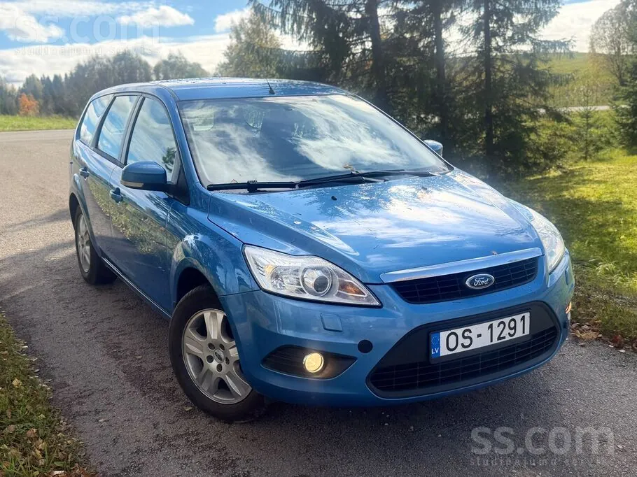 Ford Focus 2011 photo 3