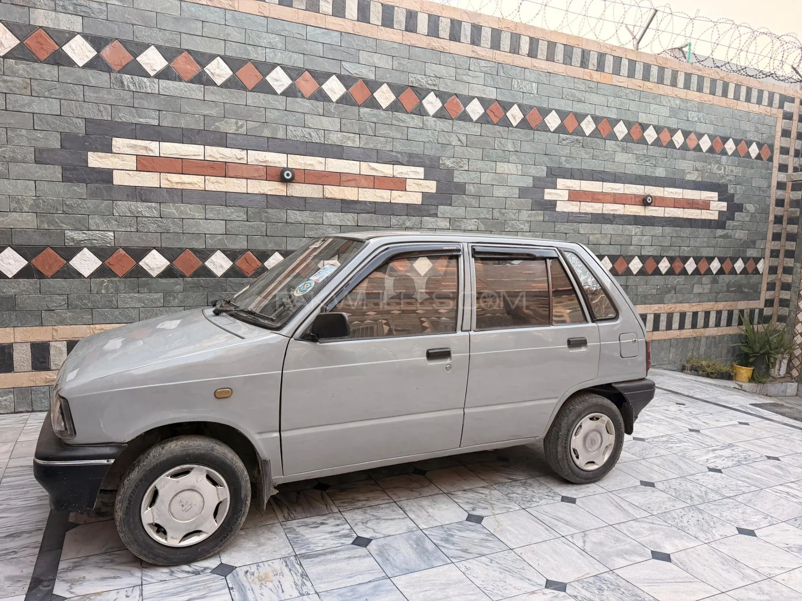 Suzuki Mehran
