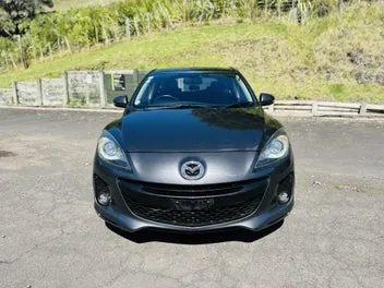Mazda Axela 2013 photo 3