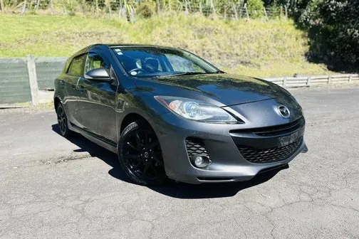 Mazda Axela