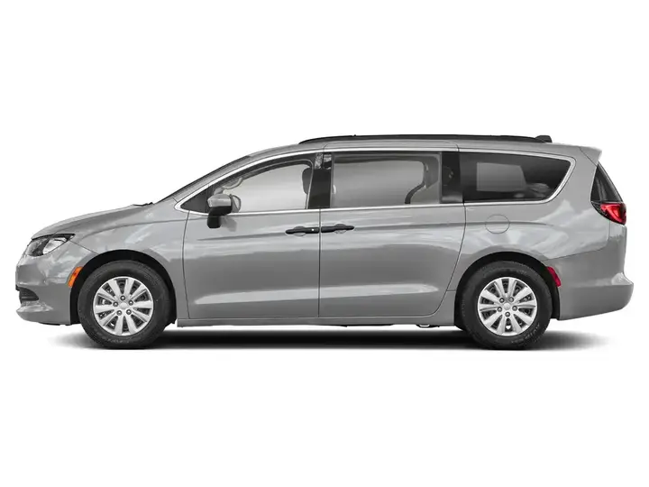 Chrysler Grand Caravan 2024 photo 3