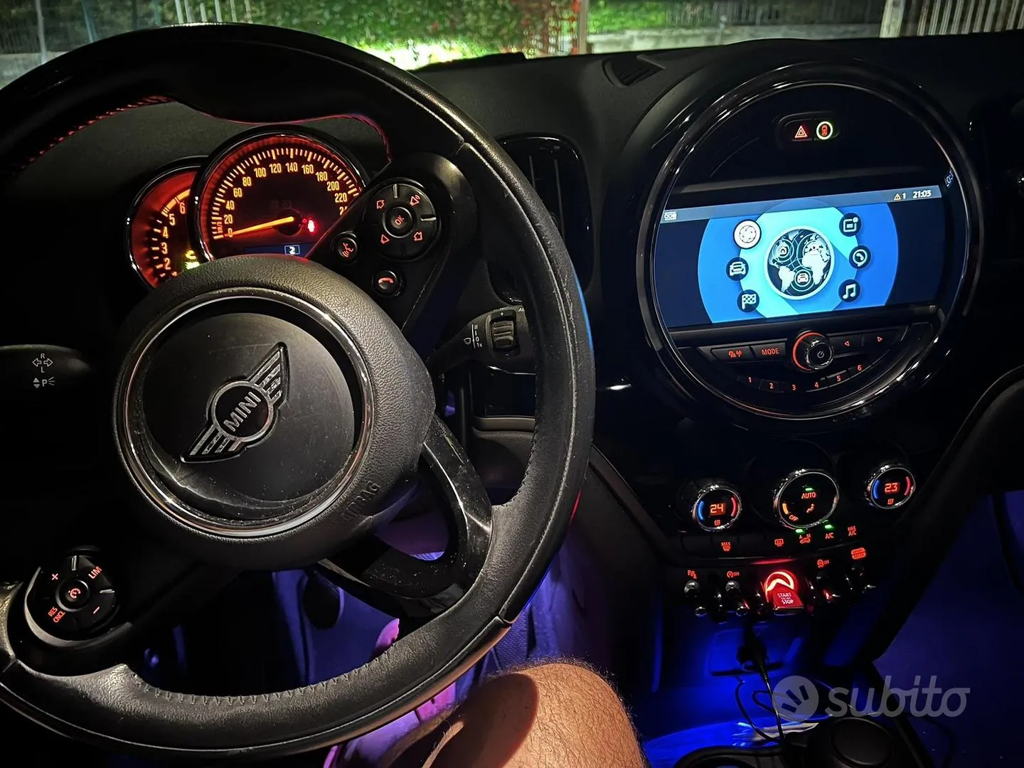 Mini Countryman 2018 photo 3