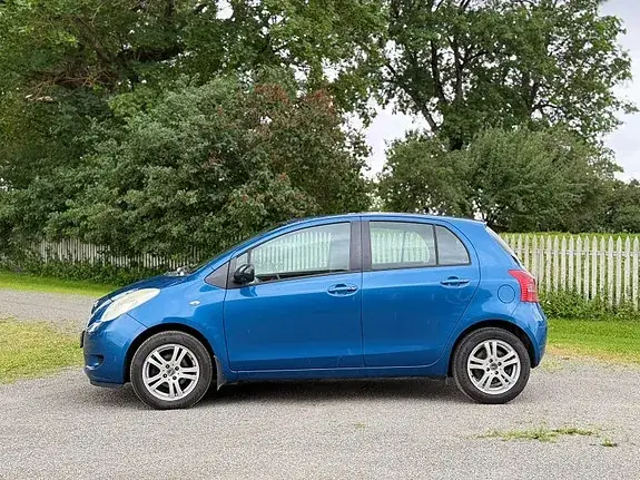 Toyota Yaris 2007 photo 4