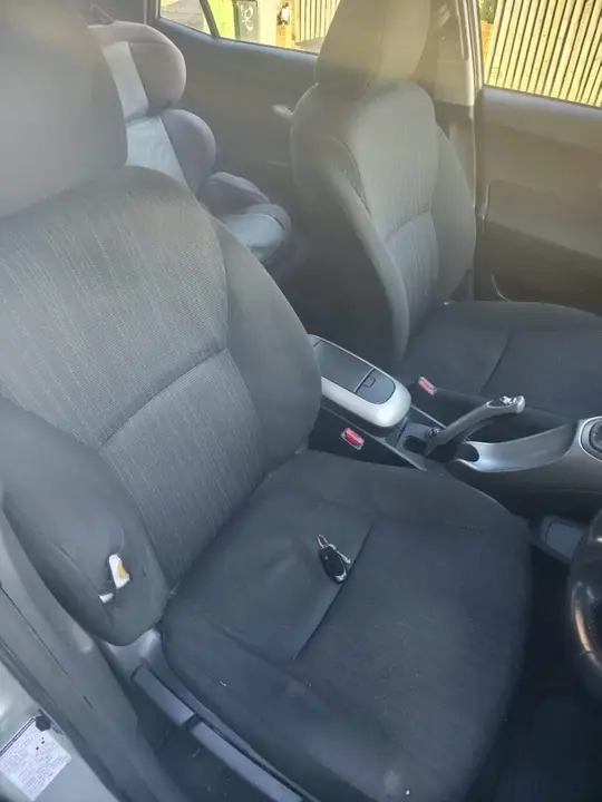Toyota Auris 2008 photo 4
