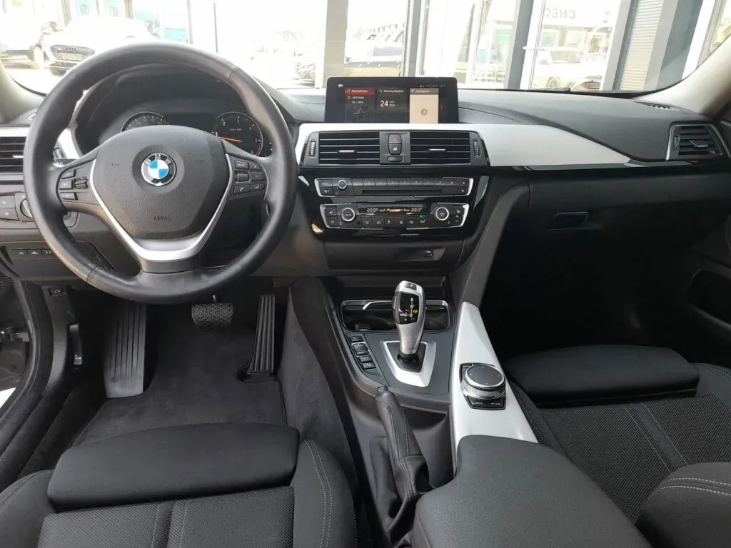 BMW 4 Series 2020 photo 3