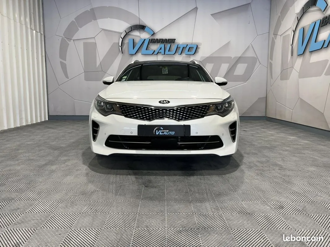 Kia Optima 2016 photo 2