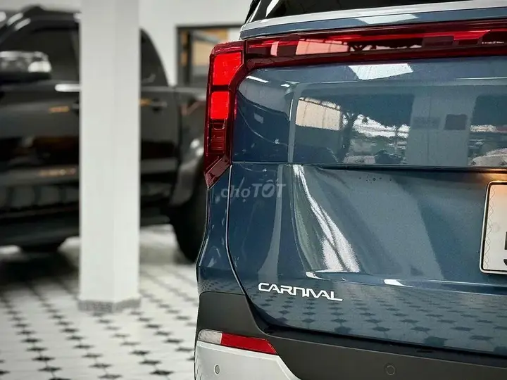 Kia Carnival 2024 photo 3