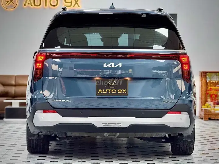 Kia Carnival 2024 photo 4