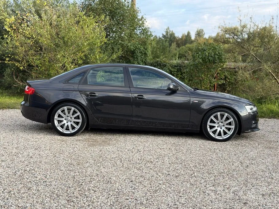 Audi A4 2013 photo 3