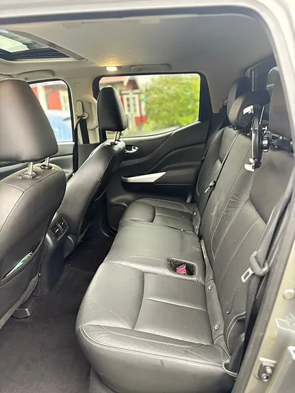 Nissan Navara 2018 photo 5