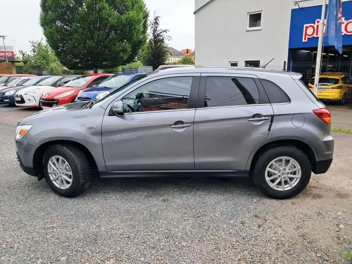 Mitsubishi Asx 2010 photo 5