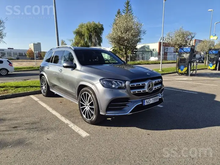 Mercedes-Benz Gls-400