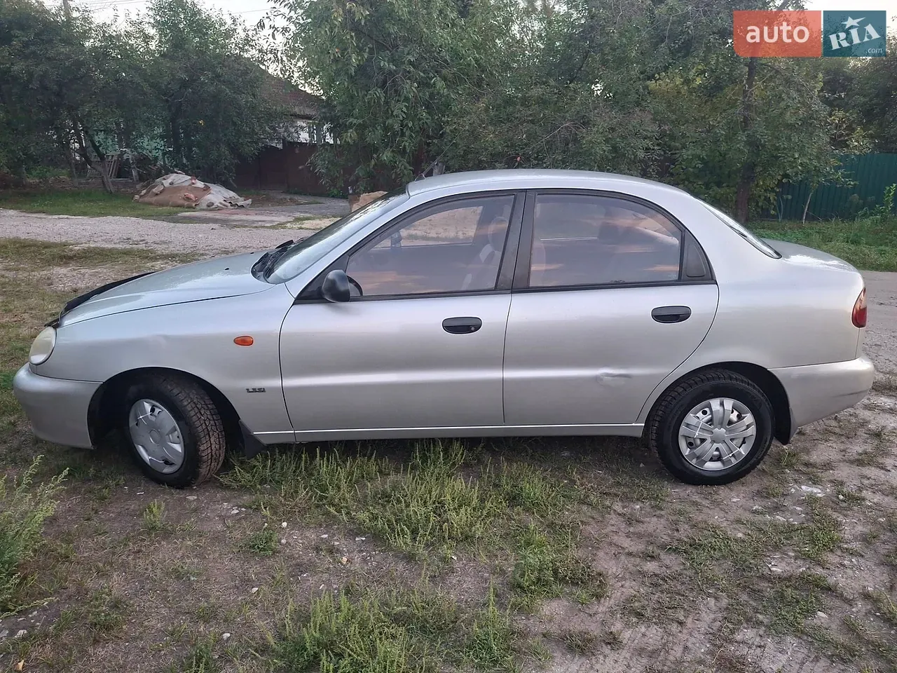 Daewoo Sens 2003 photo 2