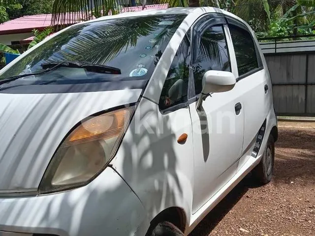 Tata Nano 2012 photo 2