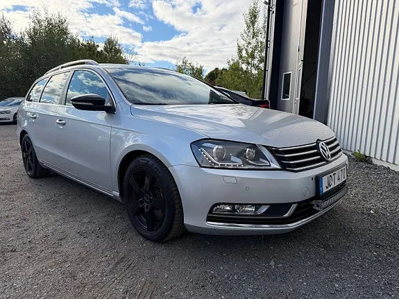 Volkswagen Passat 2011 photo 4