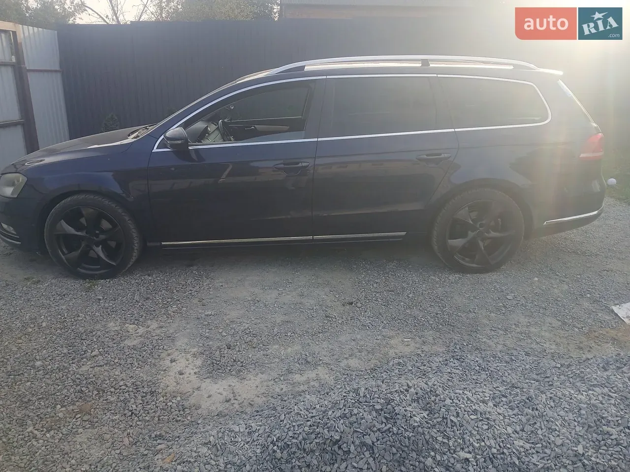 Volkswagen Passat 2011 photo 4