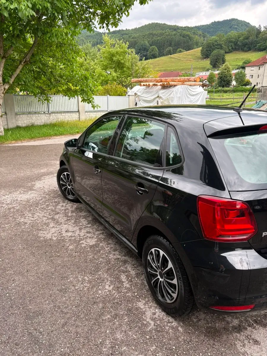 Volkswagen Polo 2017 photo 3