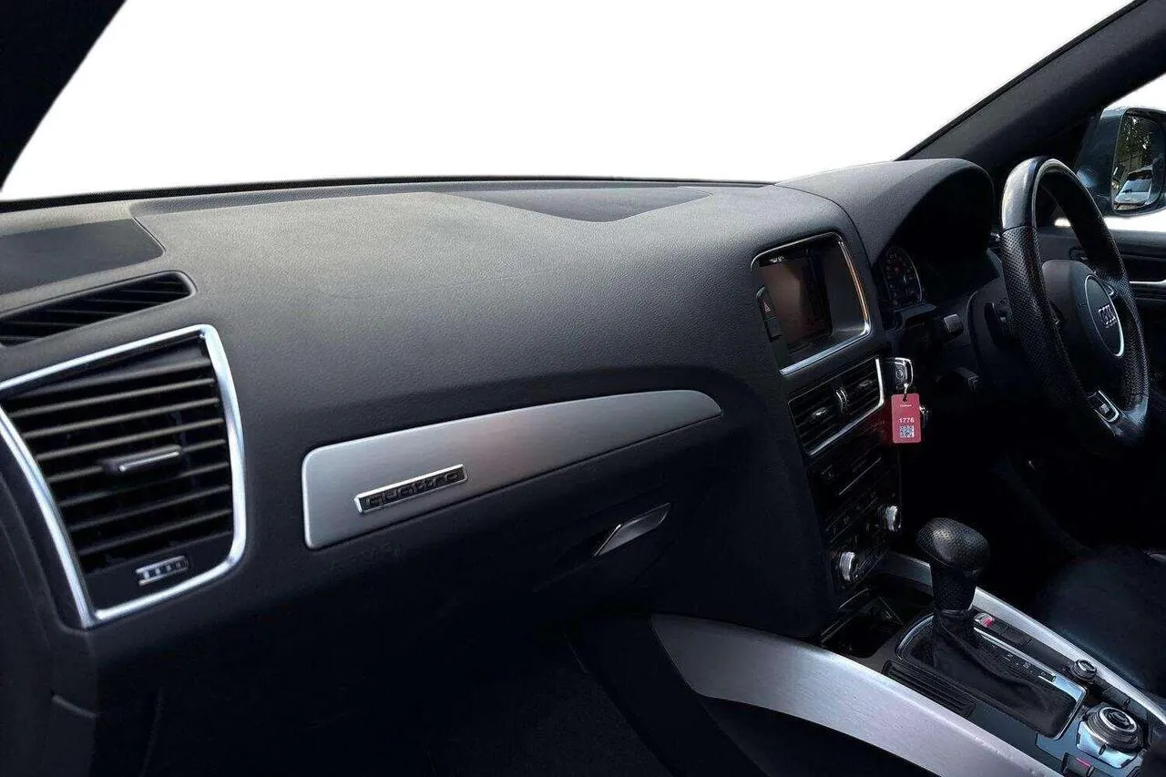 Audi Q5 2016 photo 2