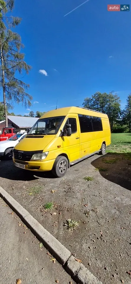 Mercedes-Benz Sprinter 2005 photo 2