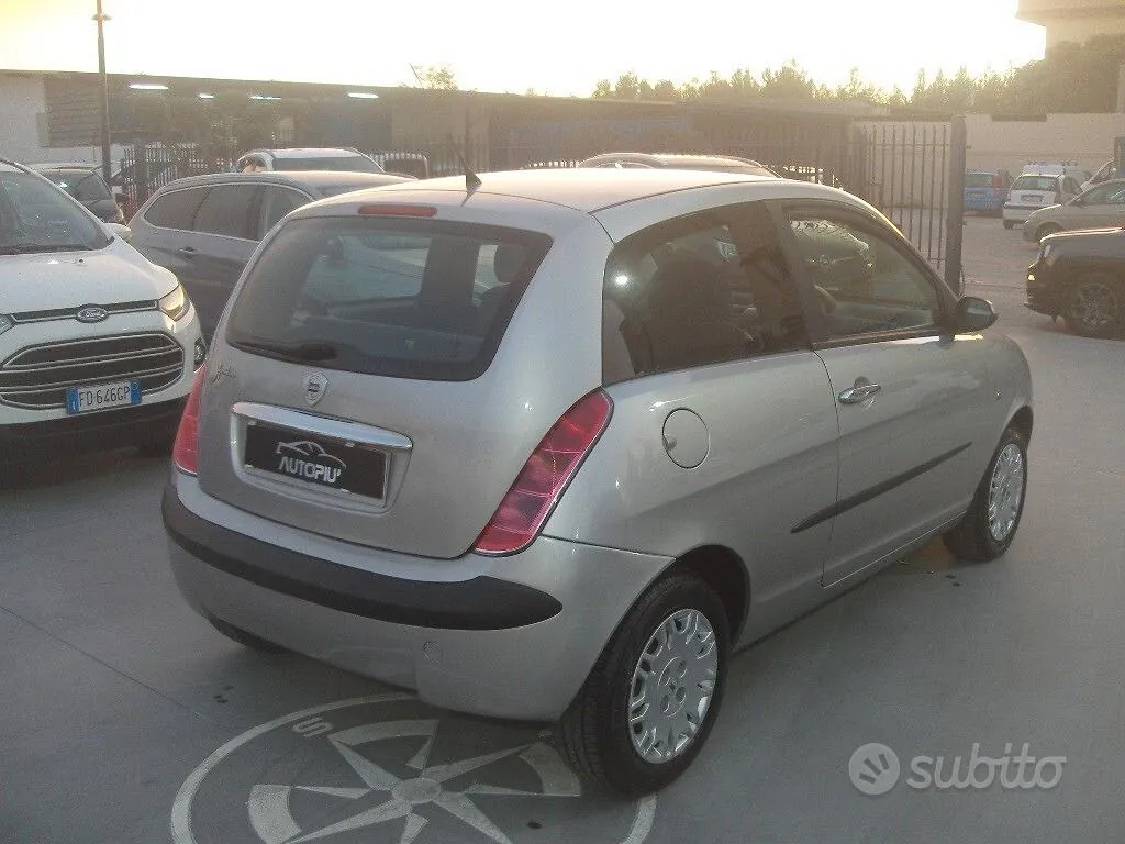 Lancia Ypsilon 2005 photo 5