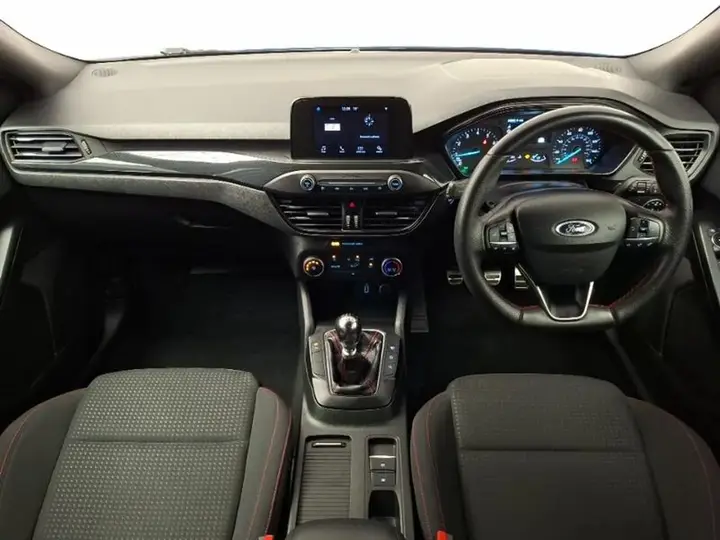 Ford Focus 2019 photo 3