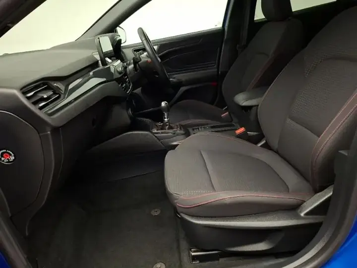 Ford Focus 2019 photo 5