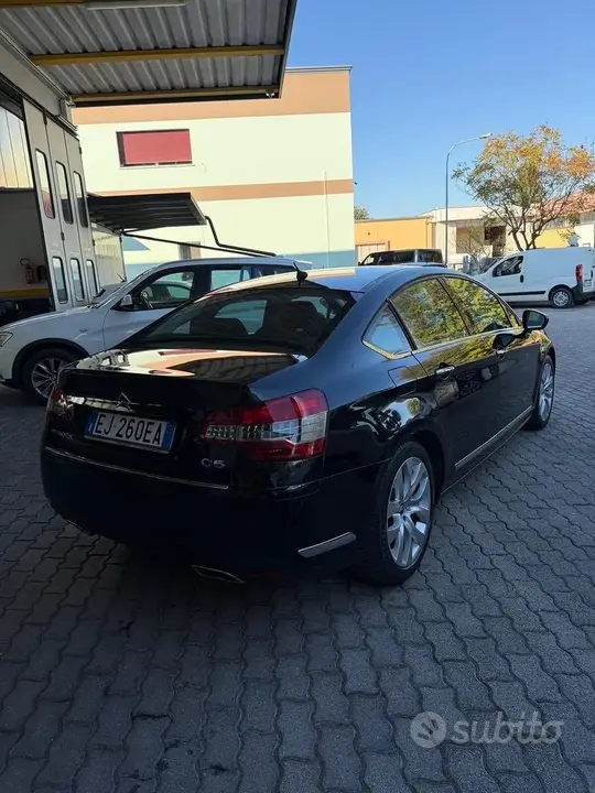 Citroen C5 2012 photo 4